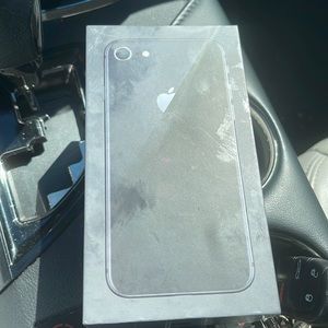 iPhone 8 128GB unlocked